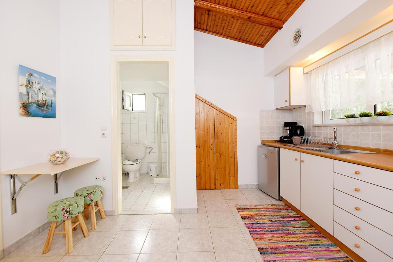 Venus Island Apartment